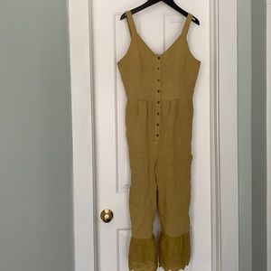 Jumpsuit/romper, size small. Perfect for any season and works great layered!